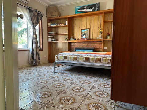 A Nice And Spacious Room In Sunshine - Accommodation Burleigh 2