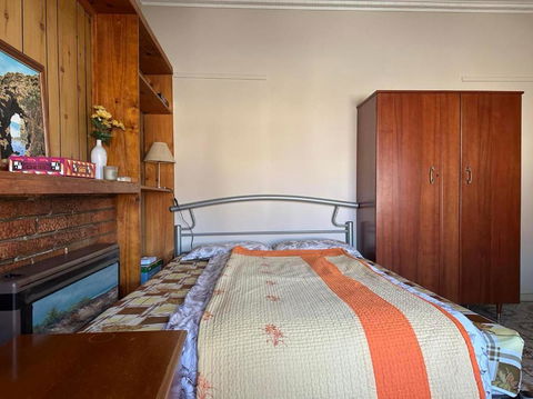 A Nice And Spacious Room In Sunshine - Accommodation Burleigh 4