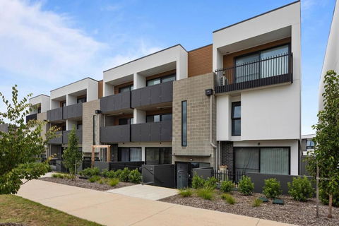A Perfect View From Above - Accommodation Burleigh 1