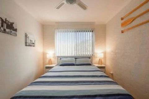 A Reef Intermission - A Coast Break At Mollymook - Accommodation Burleigh 4