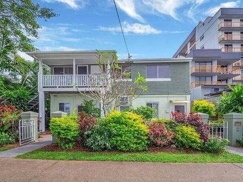 A Touch Of The Bahamas On McKenzie MK3 - Accommodation Burleigh 1
