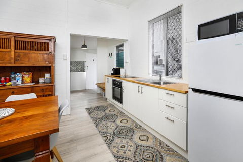 A Touch Of The Bahamas On McKenzie MK3 - Accommodation Burleigh 4