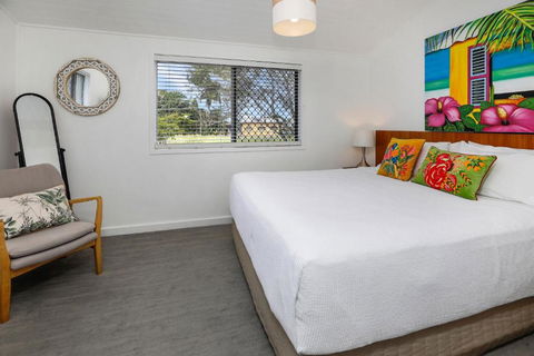 A Touch Of The Bahamas On McKenzie MK3 - Accommodation Burleigh 3
