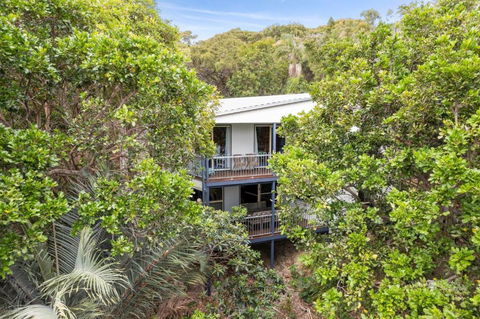 A Turtle House By Discover Stradbroke - Accommodation Burleigh 2