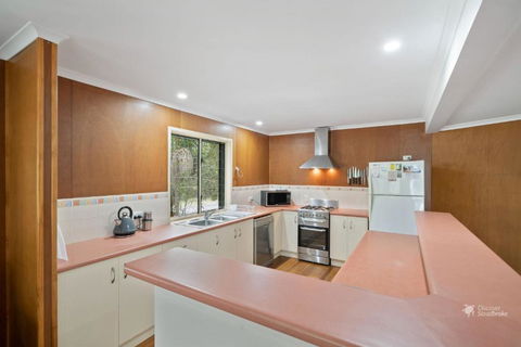 A Turtle House By Discover Stradbroke - Accommodation Burleigh 4