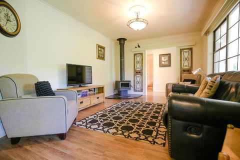 Abbeville In Bright - Accommodation Burleigh 1