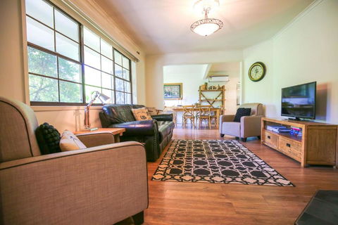 Abbeville In Bright - Accommodation Burleigh 0