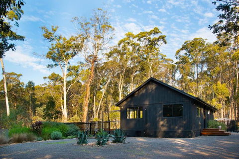 Ablac House - Accommodation Burleigh 0