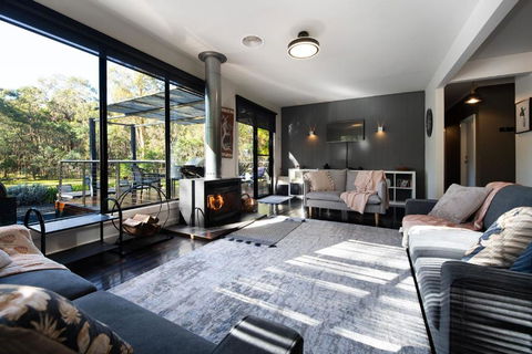 Ablac House - Accommodation Burleigh 3