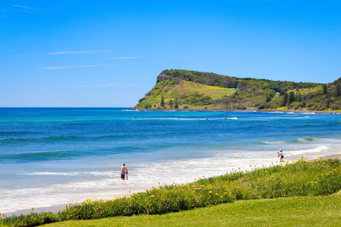 Absolute Beachfront Apartment 11B - Accommodation Burleigh 3