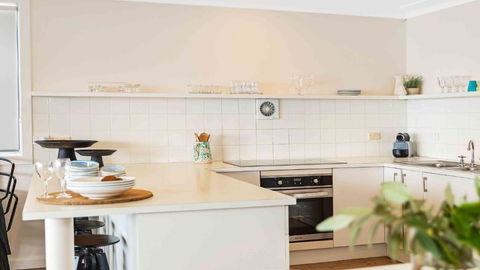 Absolute Beachfront Beauty - Pearl Beach - Accommodation Burleigh 3
