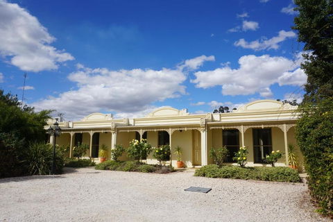 Acacia Terraces - Accommodation Burleigh 0