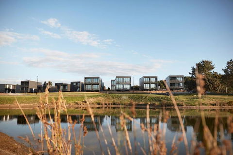 Accommodation @ Curlewis - Accommodation Burleigh 0