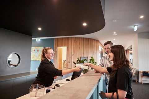 Accommodation @ Curlewis - Accommodation Burleigh 4