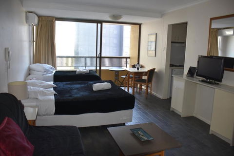 Accommodation Sydney City Centre Hyde Park Plaza Pet Friendly Studio With Balcony Apartment - Accommodation Burleigh 4