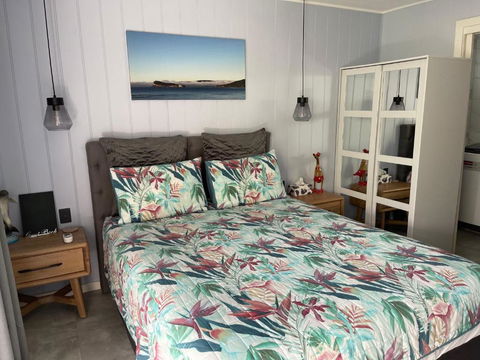 Agapi On Cambridge - Accommodation Burleigh 0