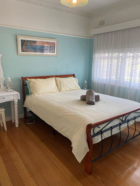 Ahoy Family Beach Escape - Accommodation Burleigh 4