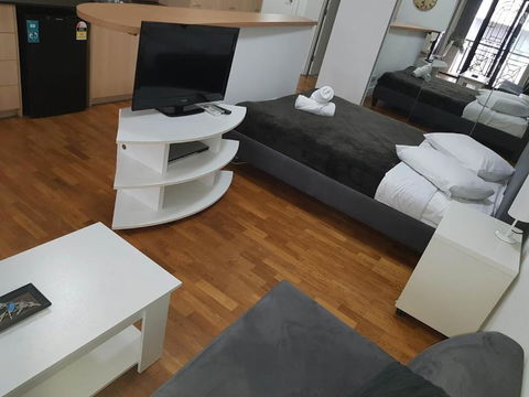 Accommodation Sydney Potts Point Pet Friendly Studio Apartment With Balcony - Accommodation Burleigh 3