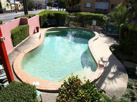 Albion Manor - Accommodation Burleigh 4