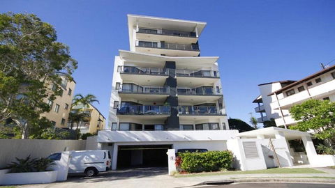 Amalfi Unit 11 Above All Else 50 King Street - Accommodation Burleigh 0
