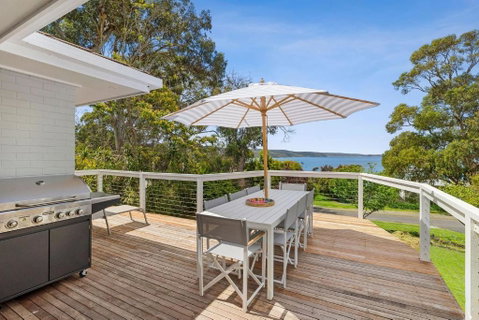 Albys At Lorne - Accommodation Burleigh 2
