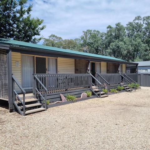 Alexandra Parklife Deluxe Studio 2 - Accommodation Burleigh 0