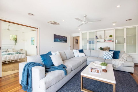 Alfresco Poolside Retreat Rye - Accommodation Burleigh 3