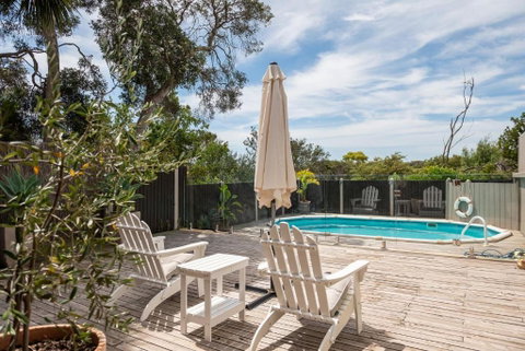 Alfresco Poolside Retreat Rye - Accommodation Burleigh 0