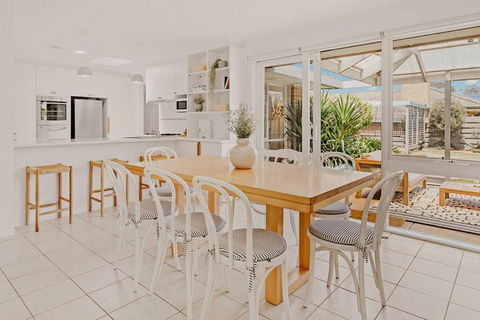Alkira - Accommodation Burleigh 1
