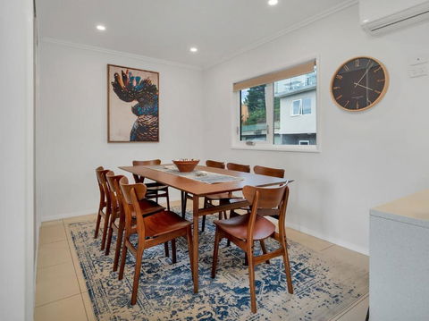 Alloura 2 - Accommodation Burleigh 4