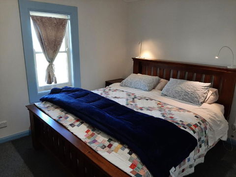 Alloway Bank - Accommodation Burleigh 4