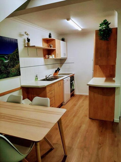 Aloha Rainbow Beach - Accommodation Burleigh 3