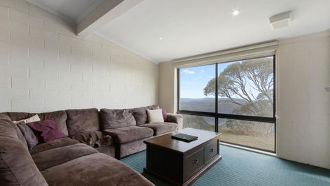 Alpine Heights 08 - Accommodation Burleigh 1