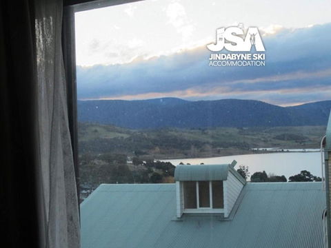 Alpine Mountain View 40 - Accommodation Burleigh 3