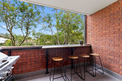 Amanda Court 8 Fantastic Unit So Close To The Beach - Accommodation Burleigh 0