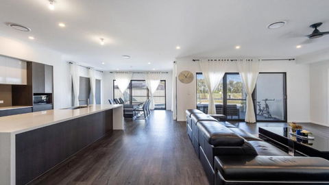 Amaraoo Oasis - Yamba - Accommodation Burleigh 4