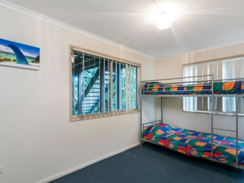 Amaroo House - Accommodation Burleigh 1