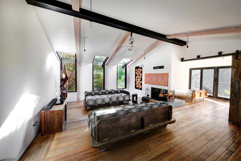 Ancient Future Style At Warby Sabi - Accommodation Burleigh 1