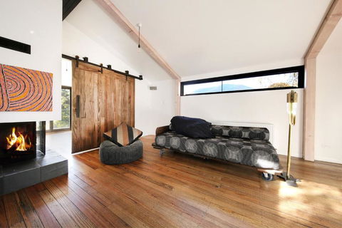 Ancient Future Style At Warby Sabi - Accommodation Burleigh 2