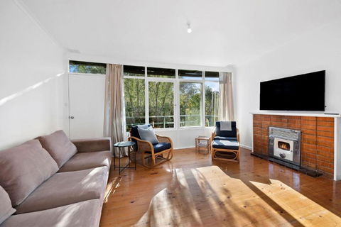 Anglesea Beach House 2 - Accommodation Burleigh 4