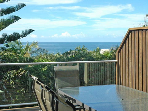 Angourie Blue 8 - Accommodation Burleigh 4
