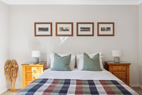 Albina - Accommodation Burleigh 2