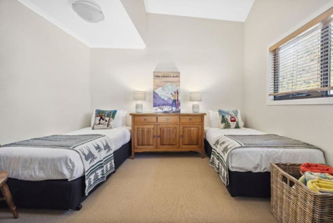 Albina - Accommodation Burleigh 3