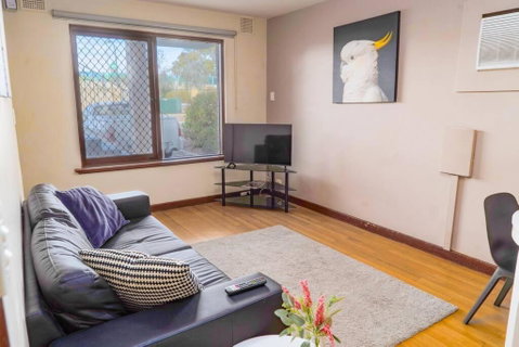 Apartment 13 - Accommodation Burleigh 2