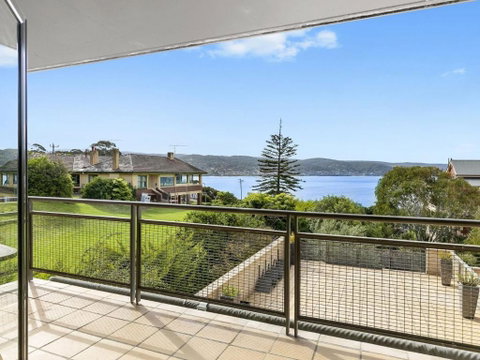 Apartment 29 Pacific Apartments - Accommodation Burleigh 1