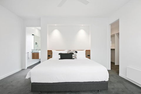 Apollo Bay Beach House - Accommodation Burleigh 3