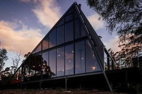 Apollo Bay House - Accommodation Burleigh 0
