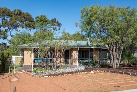 Apples - Accommodation Burleigh 0