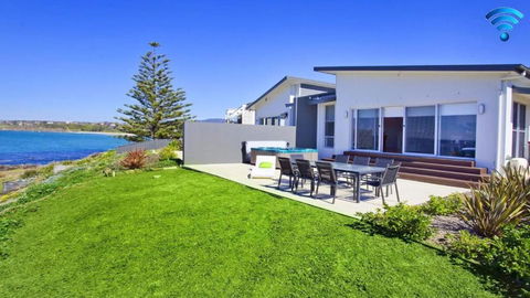Aqua - Accommodation Burleigh 0