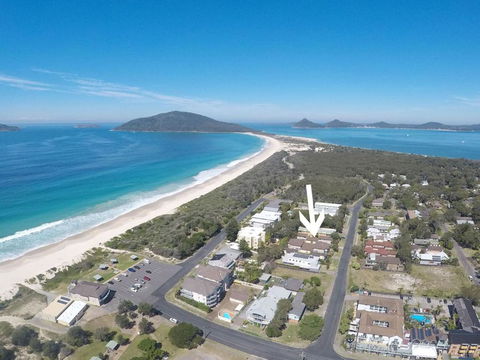 Aquarius Townhouse - Accommodation Burleigh 0